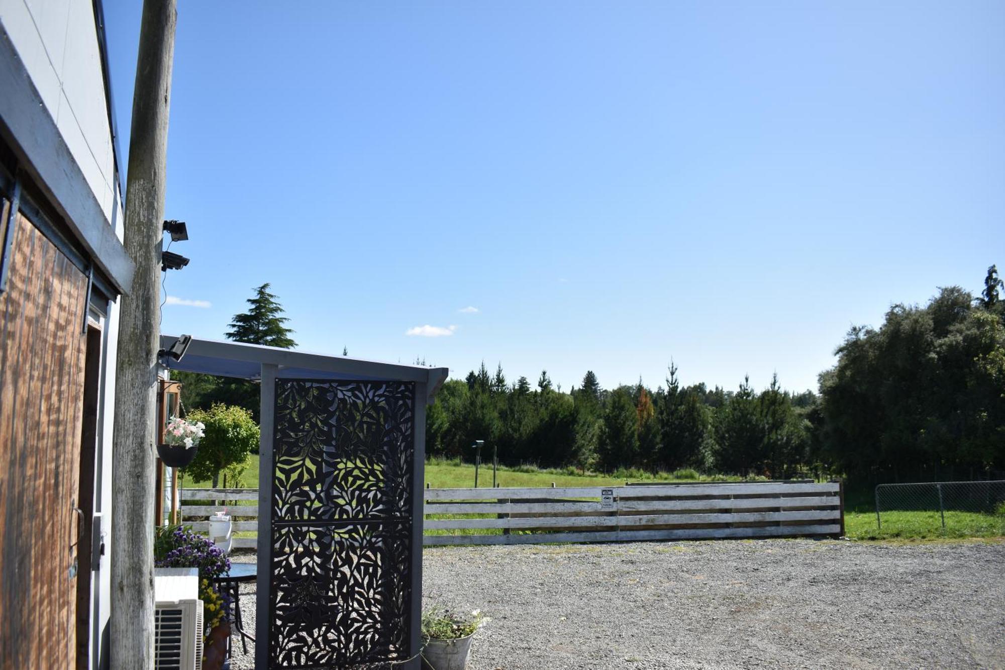 Bnb On Bakers Waimate ภายนอก รูปภาพ