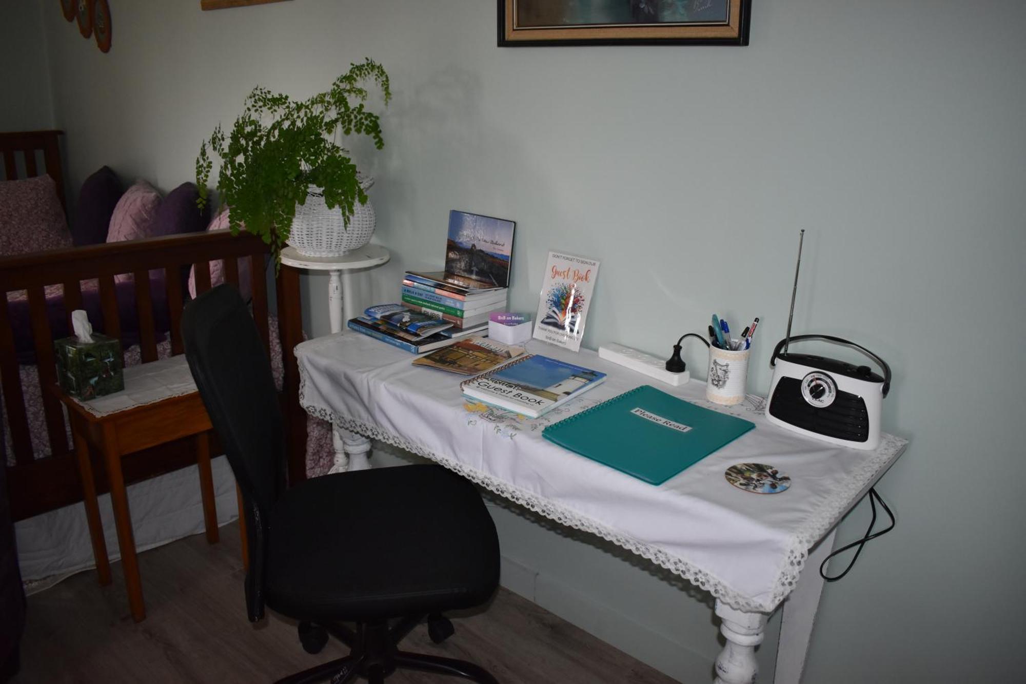 Bnb On Bakers Waimate ภายนอก รูปภาพ